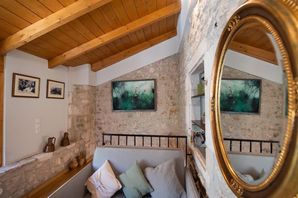La Casa Di Bella A Tradional Stone House With Barbecue Villa Kariá Dış mekan fotoğraf