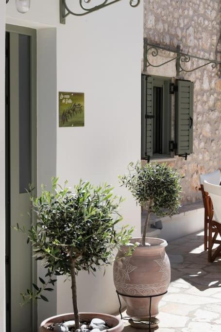 La Casa Di Bella A Tradional Stone House With Barbecue Villa Kariá Dış mekan fotoğraf