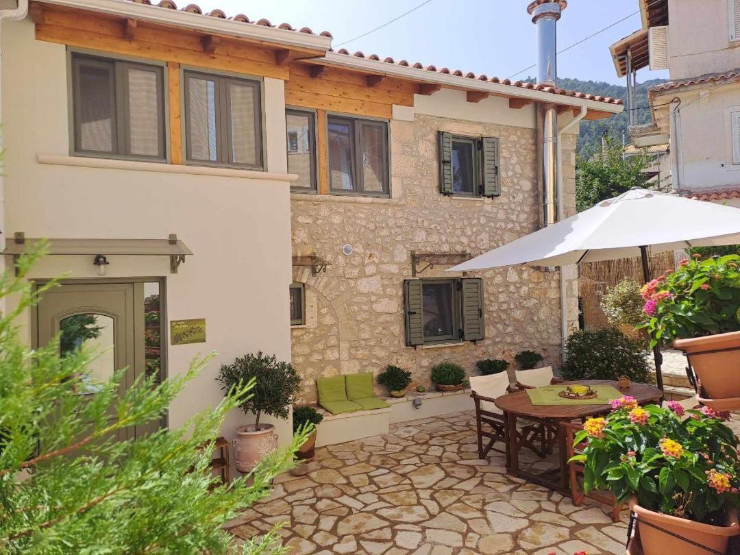 La Casa Di Bella A Tradional Stone House With Barbecue Villa Kariá Dış mekan fotoğraf