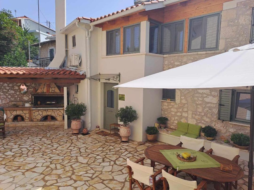 La Casa Di Bella A Tradional Stone House With Barbecue Villa Kariá Dış mekan fotoğraf